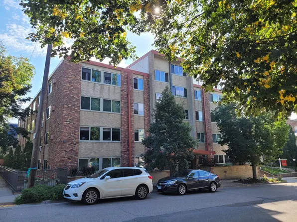 1901 Emerson Ave S APT 402, Minneapolis, MN 55403