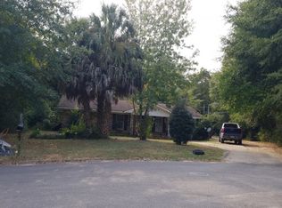 255 Sharon Ln, Ozark, AL 36360