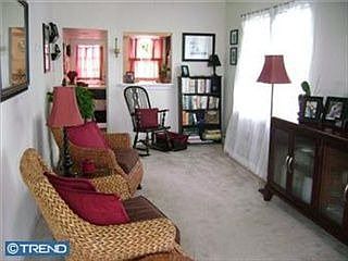 5th image of 20 Walton Pl