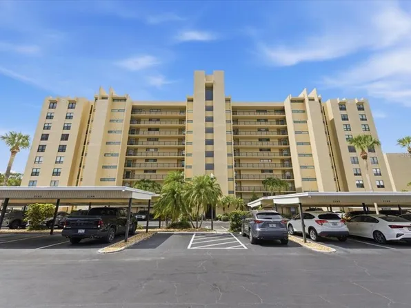 2621 Cove Cay Dr Unit 302, Clearwater, FL 33760