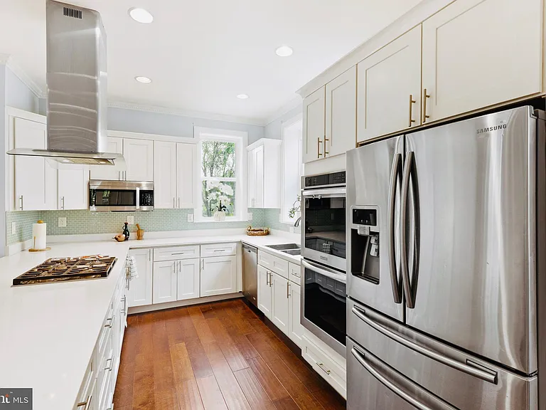 6729 Piney Branch Rd NW — Photo 9