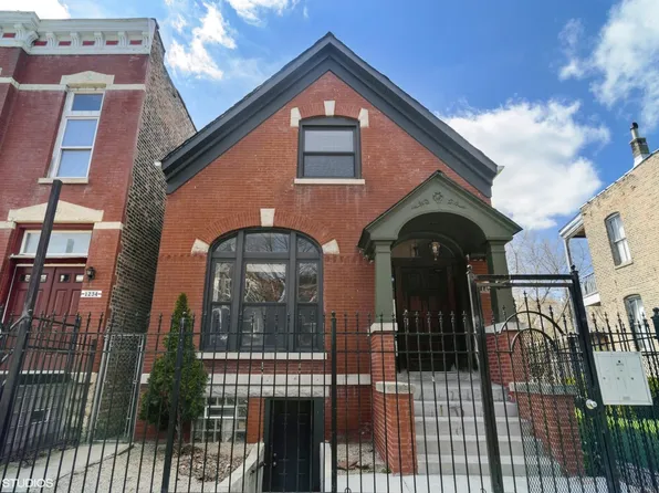 1236 N Artesian Ave, Chicago, IL 60622
