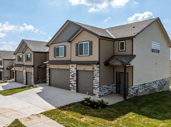 FAIRVIEW CROSSING TOWNHOMES