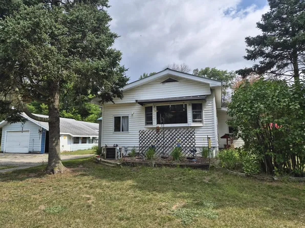 3113 N M 18, Roscommon, MI 48653