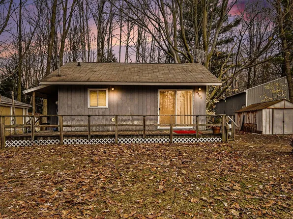 4632 Northland Dr, Gladwin, MI 48624