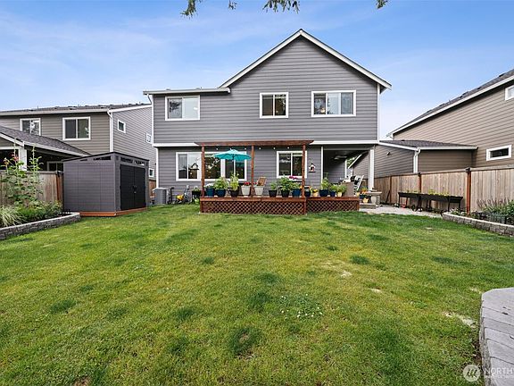 5th image of 15535 Bergh Court SE