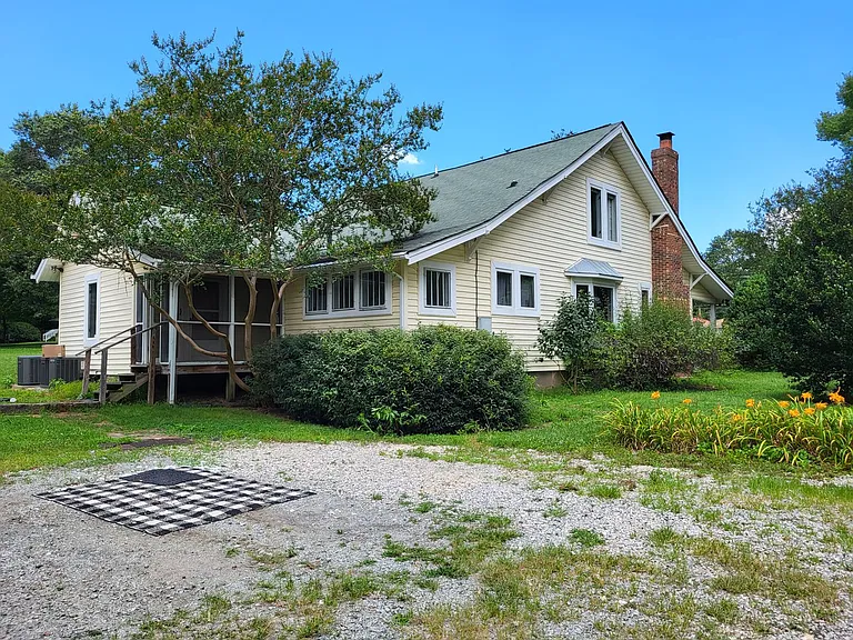 14209 Lucia Riverbend Hwy — Photo 19