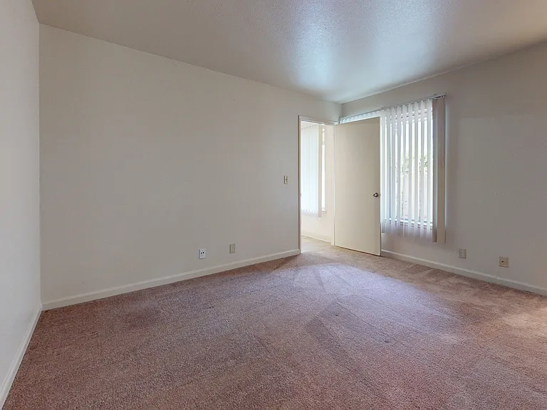 Pointe at Harden Ranch — Photo 34