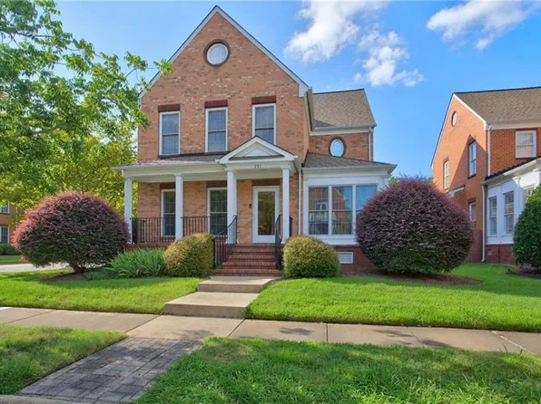 281 T S Eliot St, Newport News, VA 23606
