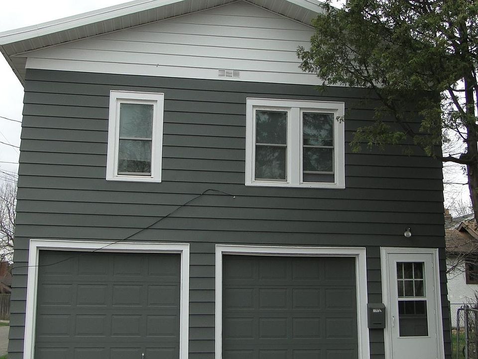 Recently updated garage apartment
