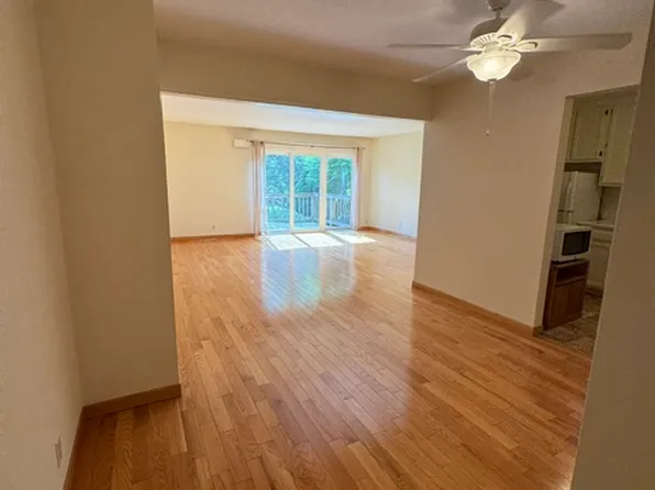 (undisclosed Address), Ridgefield, CT 06877
