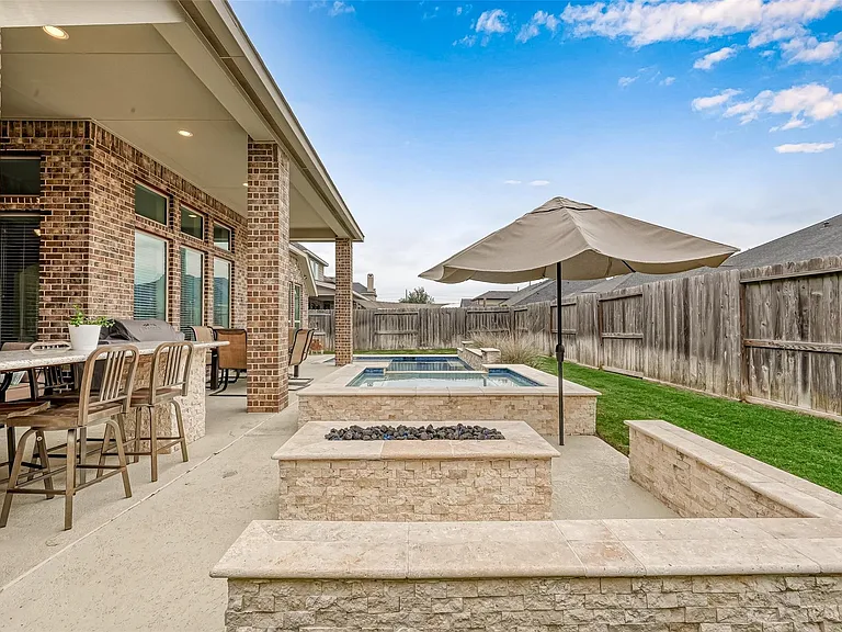 3510 Auburn Creek Cir — Photo 43