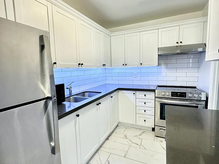 50 East St #106 — Photo 2