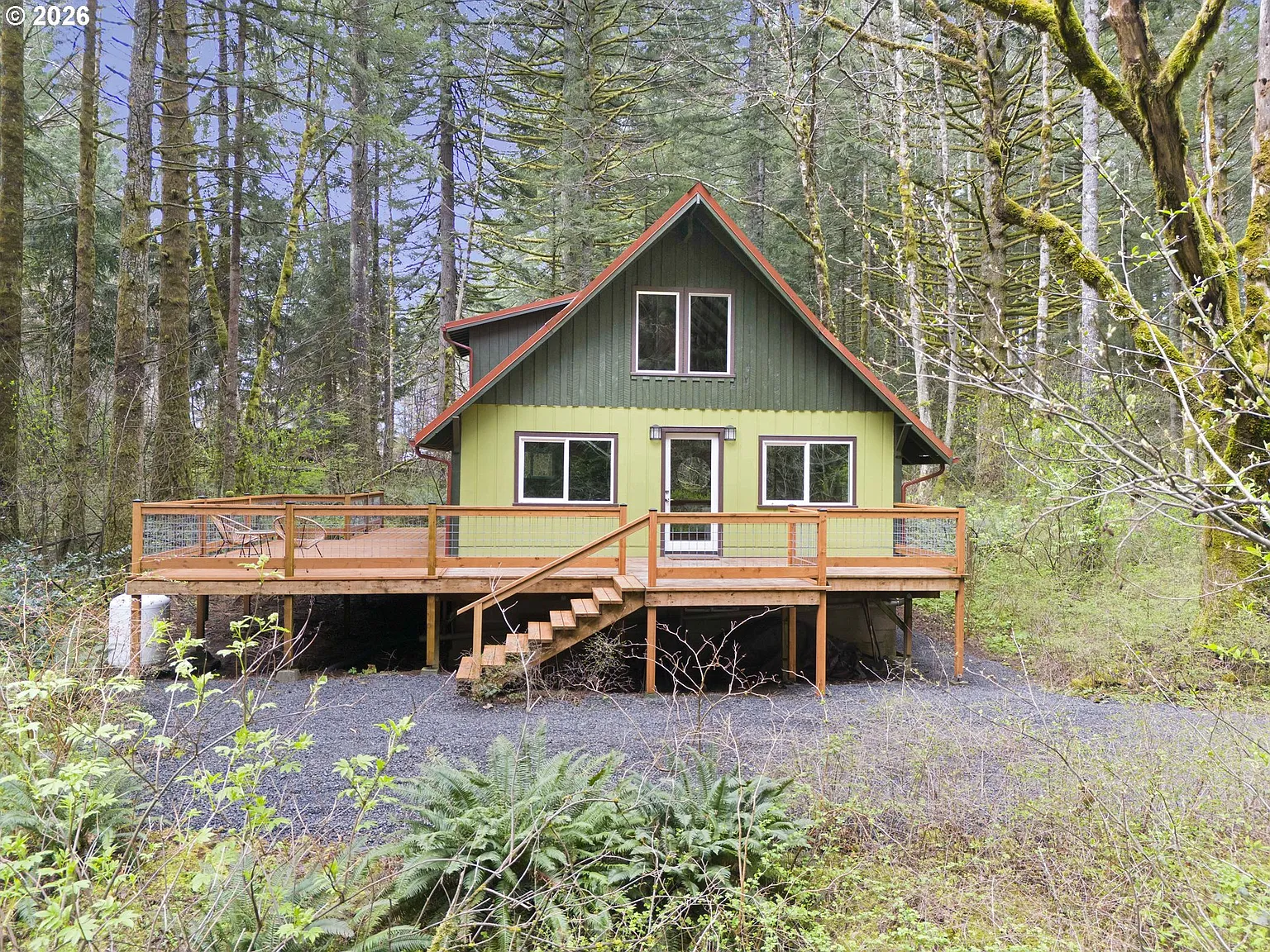 121 Pacific Rd photo 1