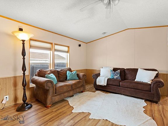 5th image of 287 N River Rock Dr