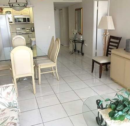 2nd image of 1200 NE Miami Gardens Dr APT 612W