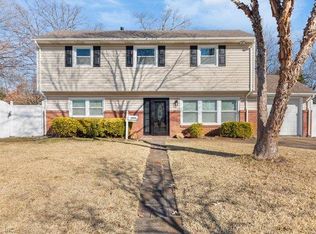 5952 Lockamy Ln, Norfolk, VA 23502