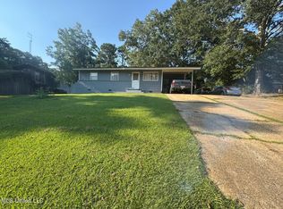 130 Rebel Cir, Jackson, MS 39212