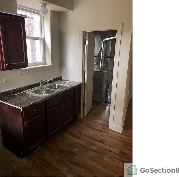 1st image of 4837 W Jackson Blvd #2