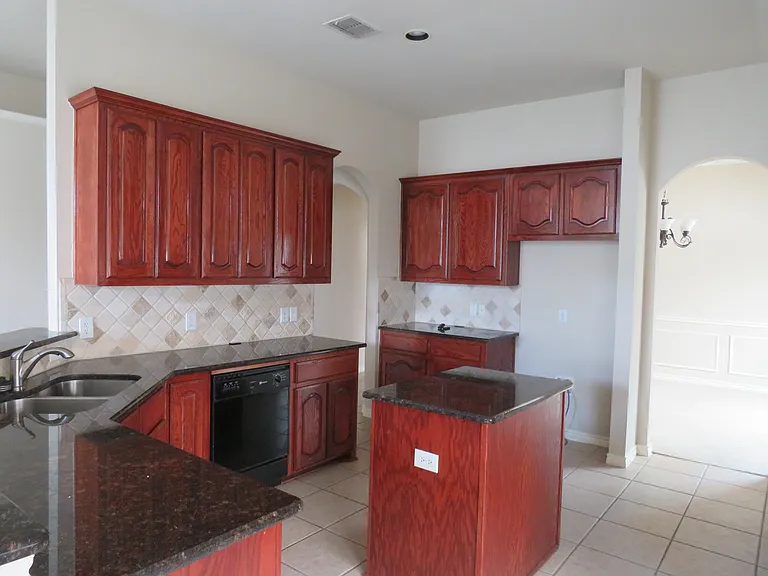 11828 Vienna Apple Rd — Photo 7