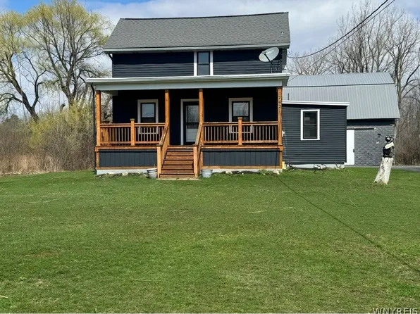7421 Clinton St, Elma, NY 14059