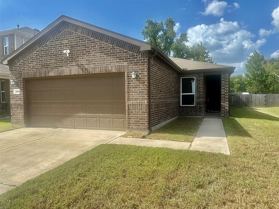 1st image of 20169 Langwell Dr