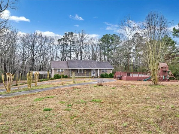 693 County Road 1251, Vinemont, AL 35179