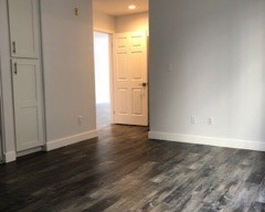 5th image of 1742-1744 Butler Ave