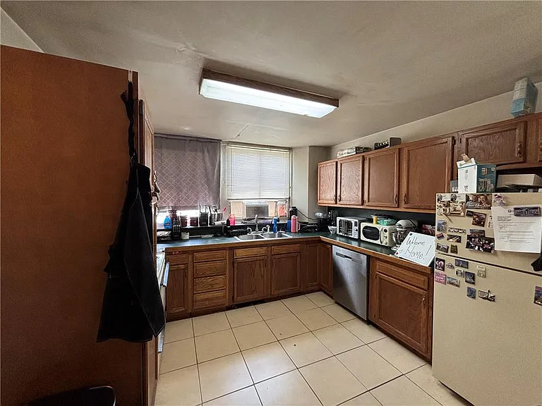 4033 W Grant St #2 — Photo 5