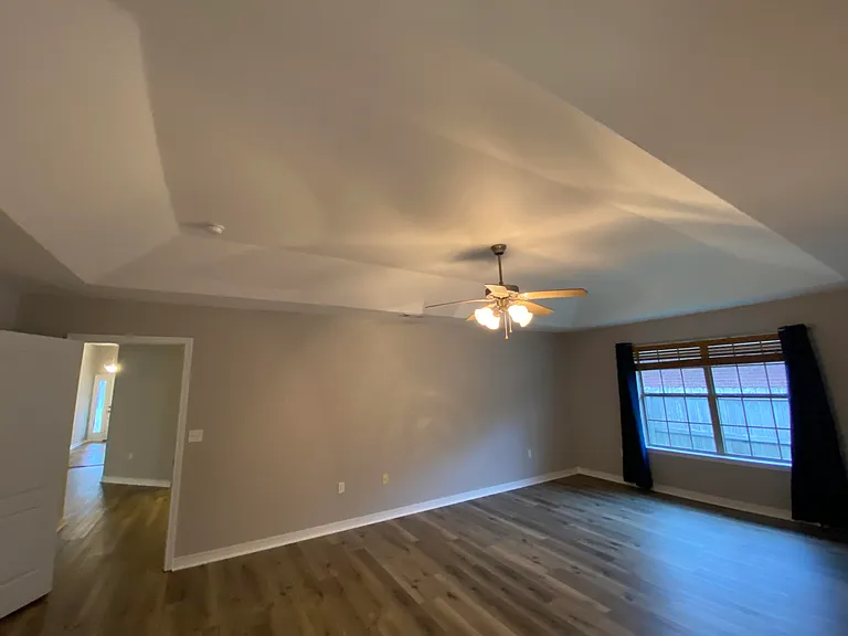1810 Twin Pine Blvd — Photo 30