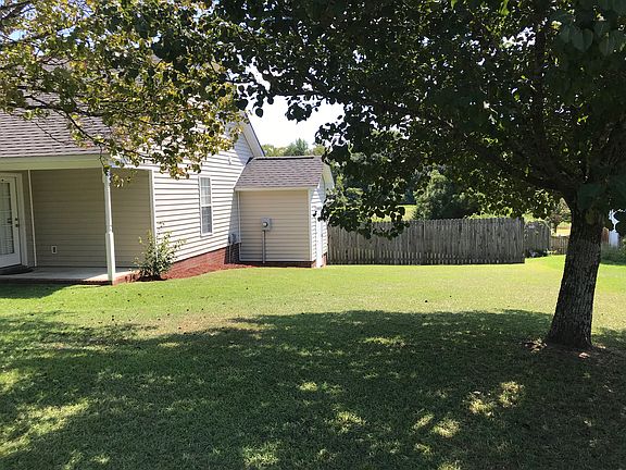 5th image of 3400 Liberty Dr