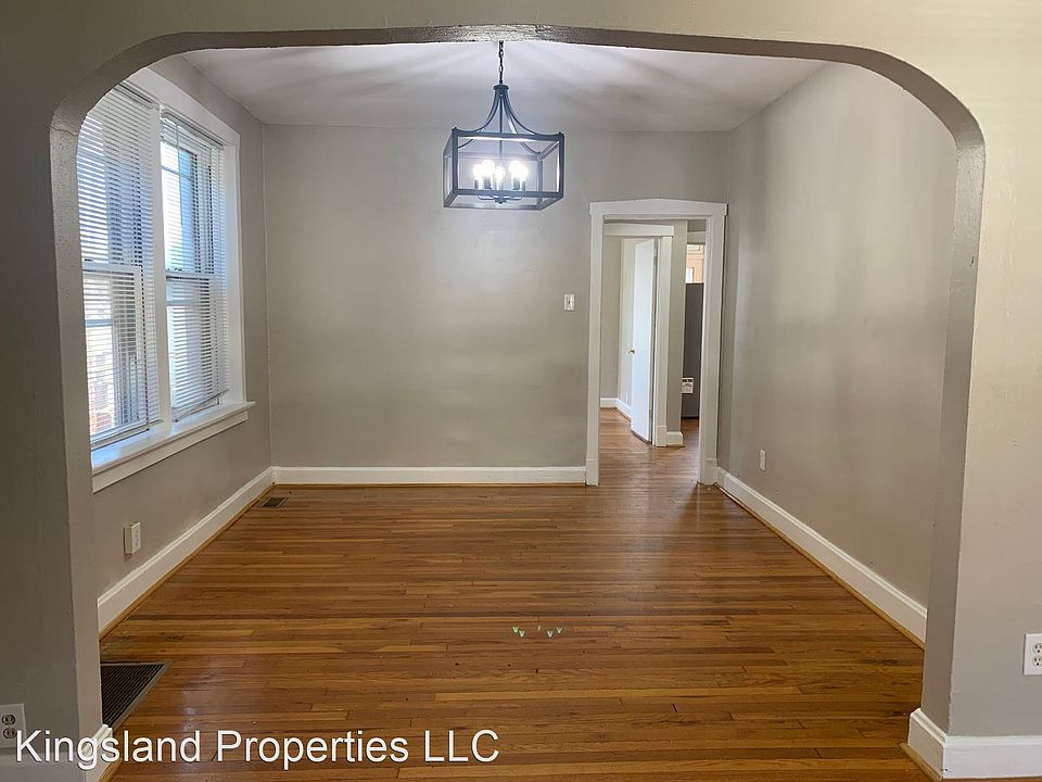 1st image of 4936 Murdoch Ave