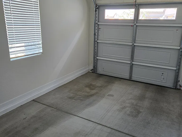 5735 S Coyote Cyn — Photo 2