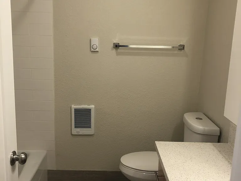 Taggart Apartments — Photo 12
