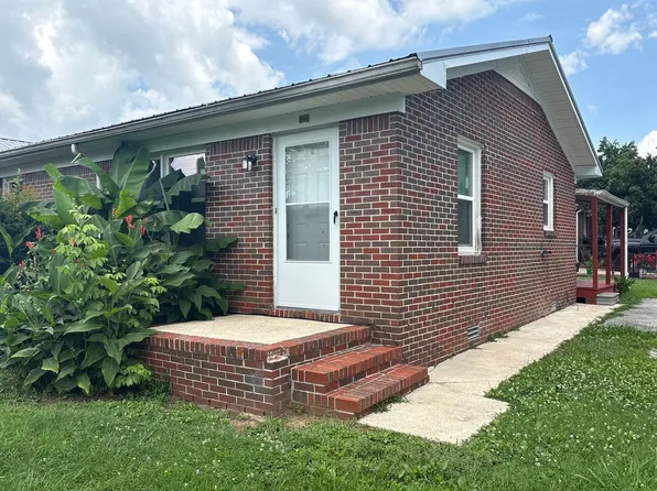 400 W Market Street, 400 W Market St #A, Decherd, TN 37324