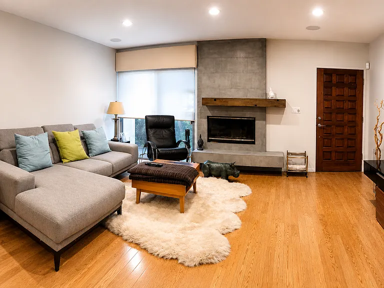 1504 Princeton St — Photo 1