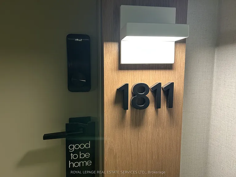 1185 Dupont St #1811 — Photo 8