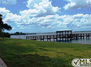 3225 E Riverside Dr APT 16A, Fort Myers, FL 33916