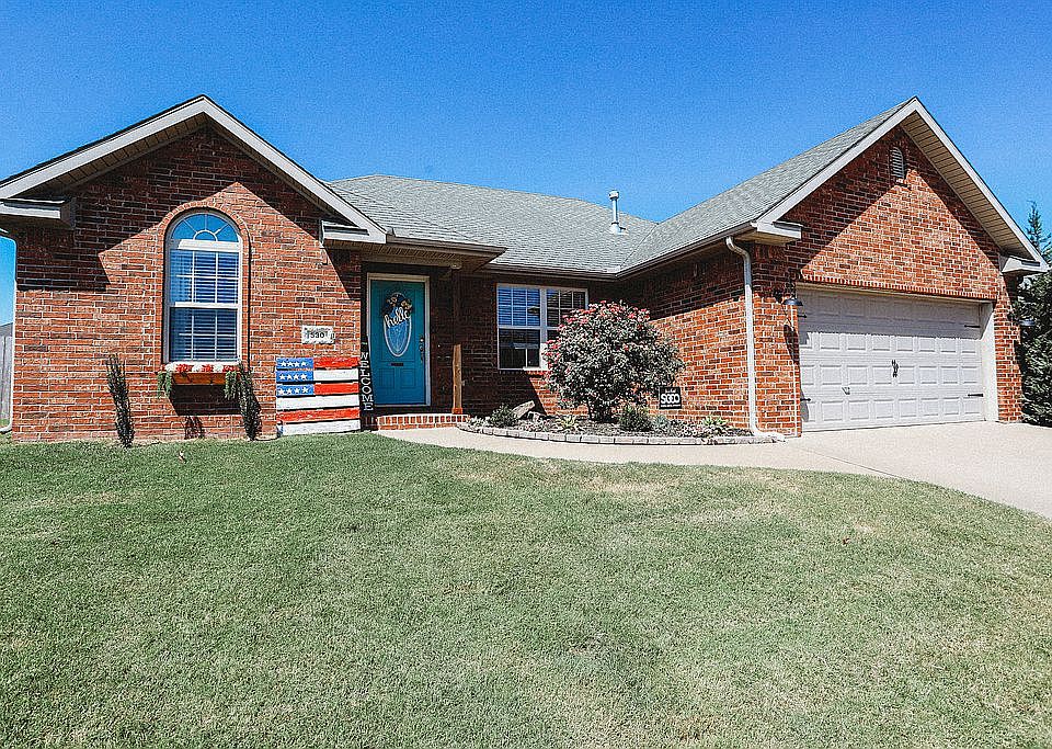 1st image of 530 Tamarron Dr