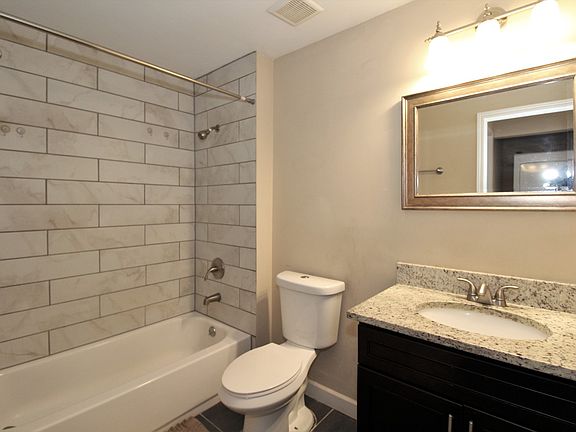5th image of 3838 Folsom Ave