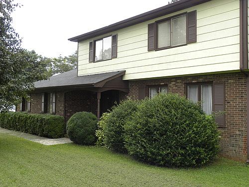 2nd image of 1074 Indian Valley Dr