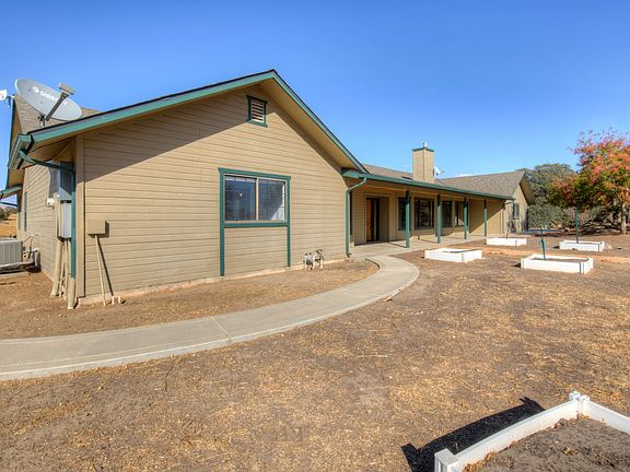 2nd image of 19580 Watts Valley Rd