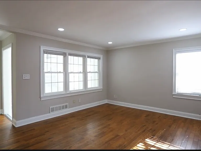 1732 Monroe Dr NE #A — Photo 7