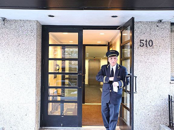 4th image of 510 E 85th St APT 8D