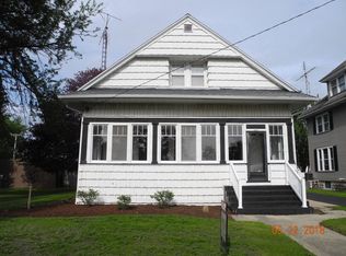 205 S Ottawa St, Earlville, IL 60518