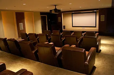 Rented by Metropolis Real Estate of Manhattan