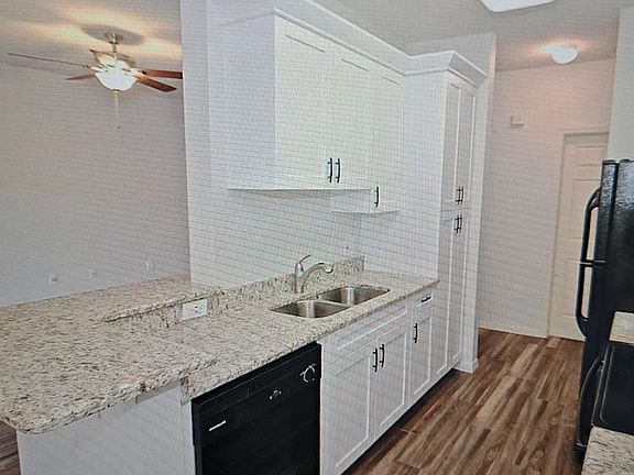 3rd image of 7940 Preserve Cir APT 924