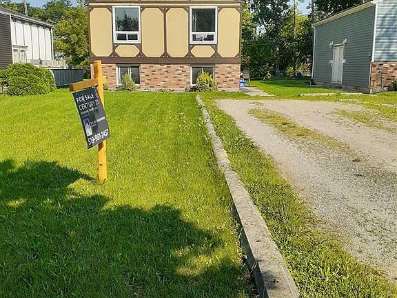 3rd image of 8080 Clairview Ave