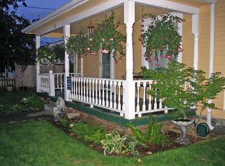 1705 11th St, Anacortes, WA