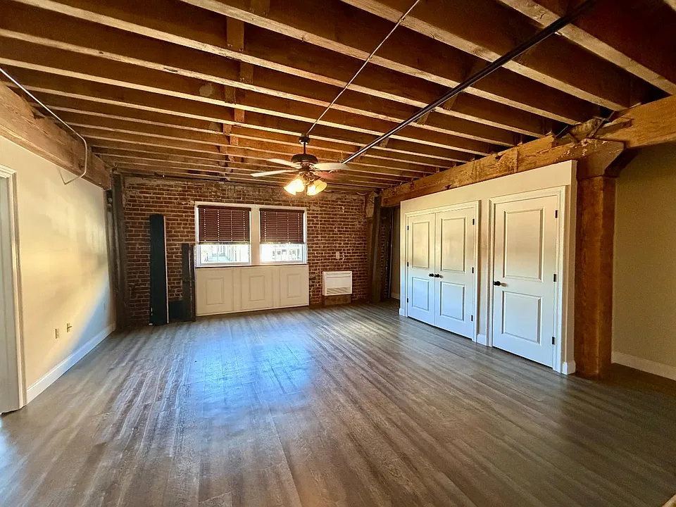 101 France St #6